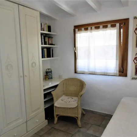 Corallina, Vista Mare Villa Olbia